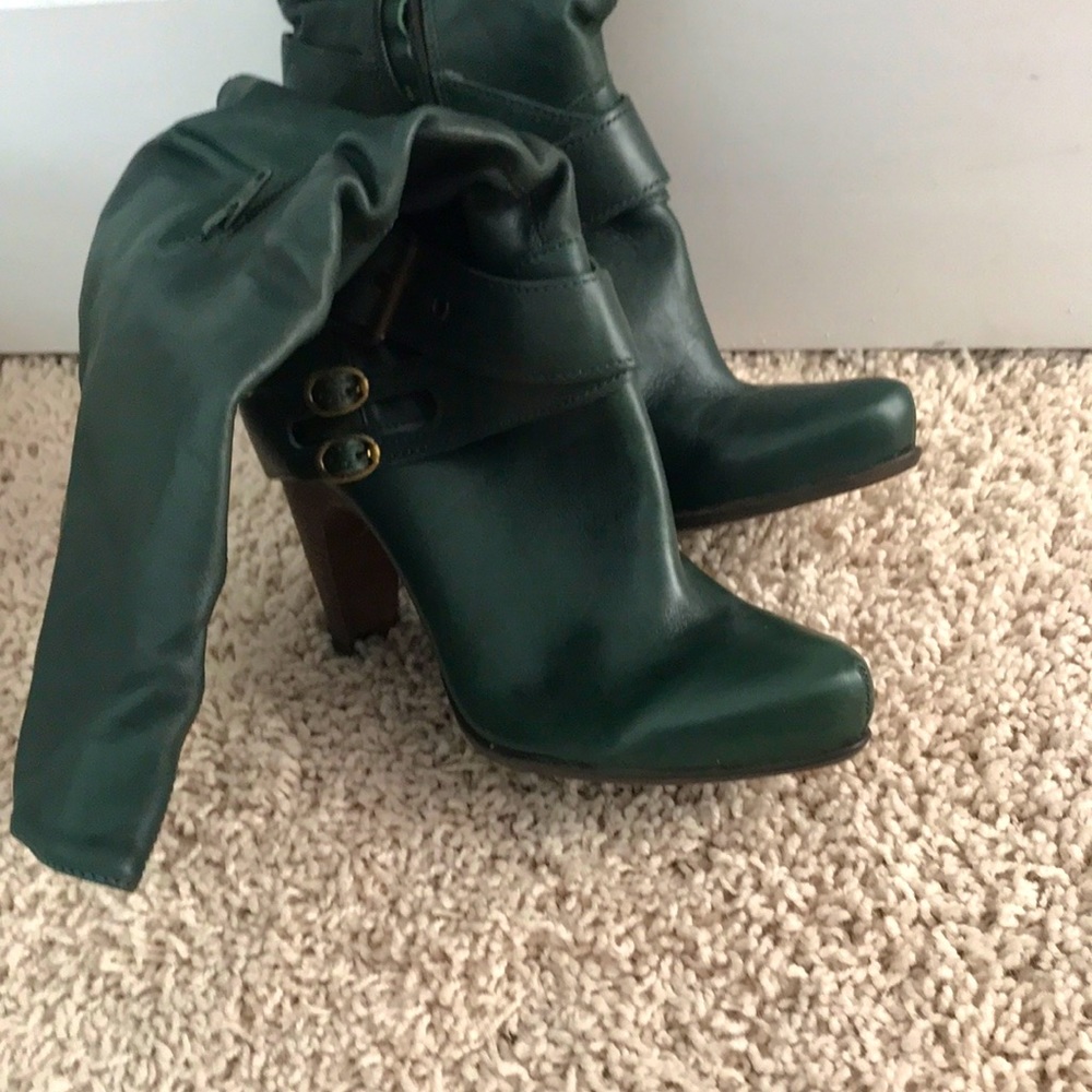 Designer Hunter/Forest green real leather boots!